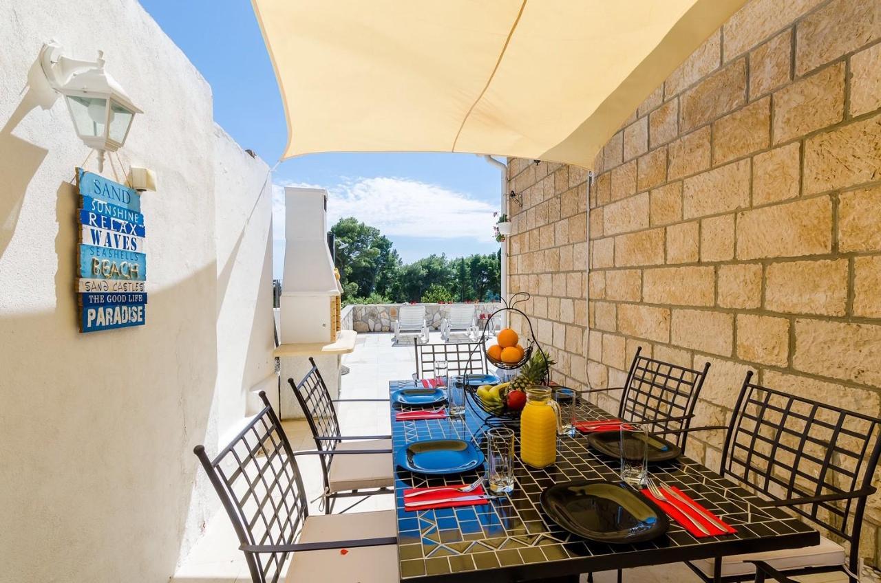Holiday Home Lungo Mare Mlini Bagian luar foto