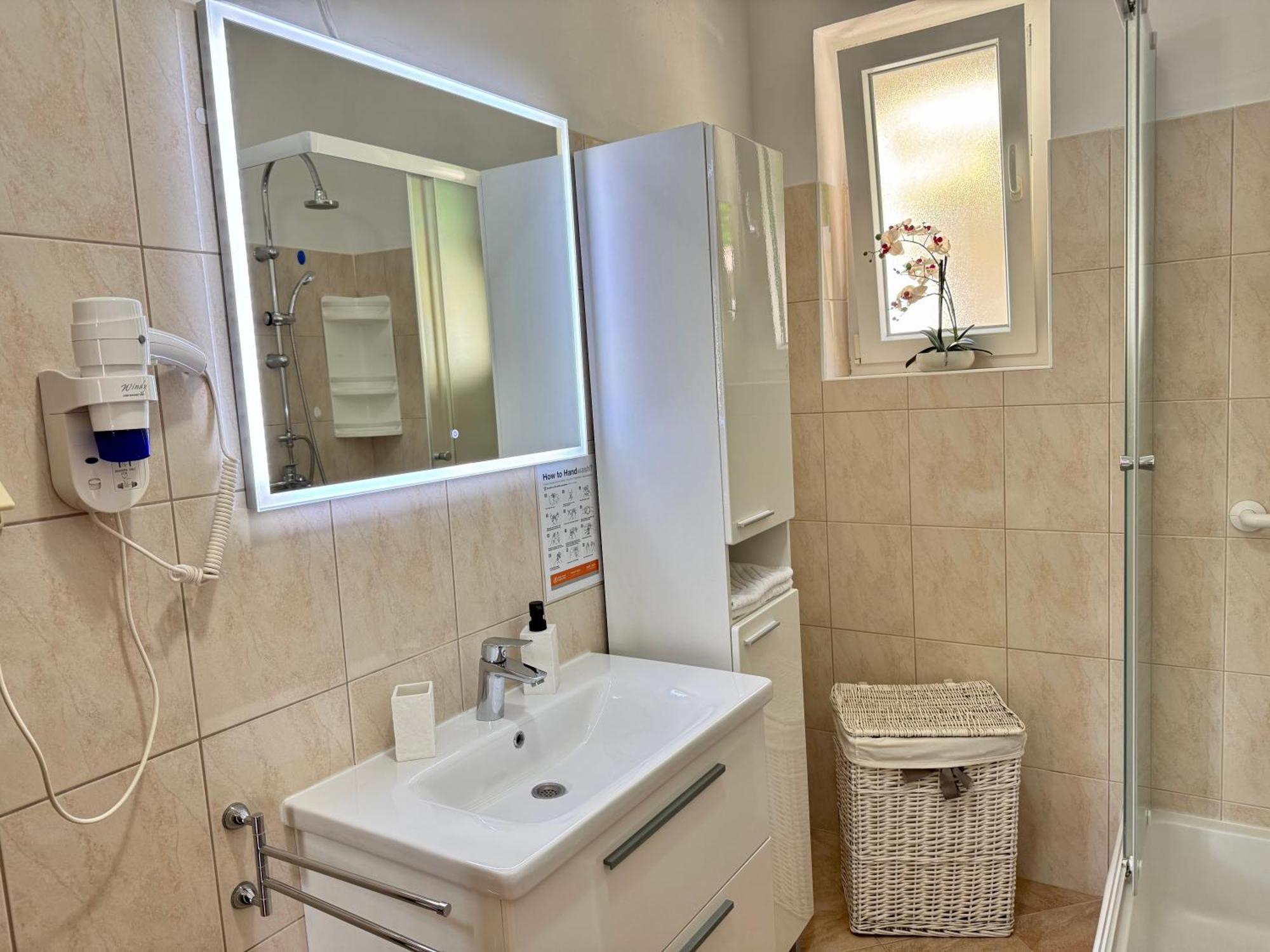 Holiday Home Lungo Mare Mlini Bagian luar foto