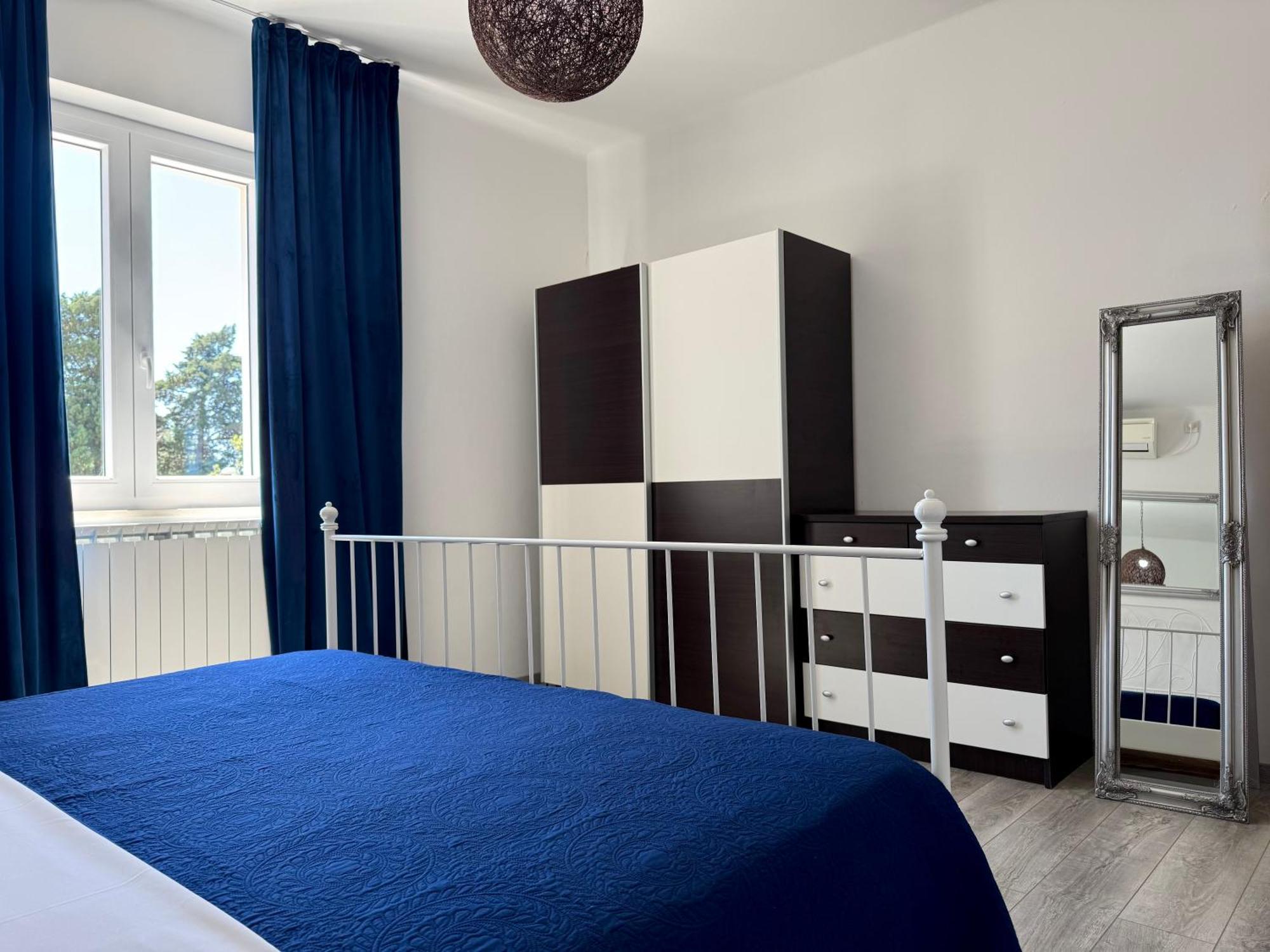 Holiday Home Lungo Mare Mlini Bagian luar foto